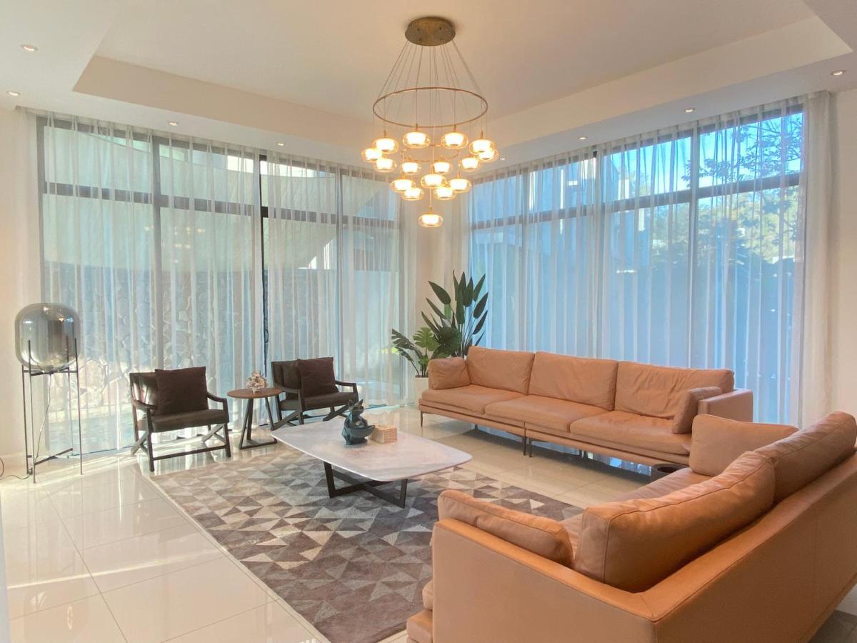 Molly Luxury Private Pool Bungalow茉莉的家豪华私人泳池别墅 Pantai Cenang  Zewnętrze zdjęcie